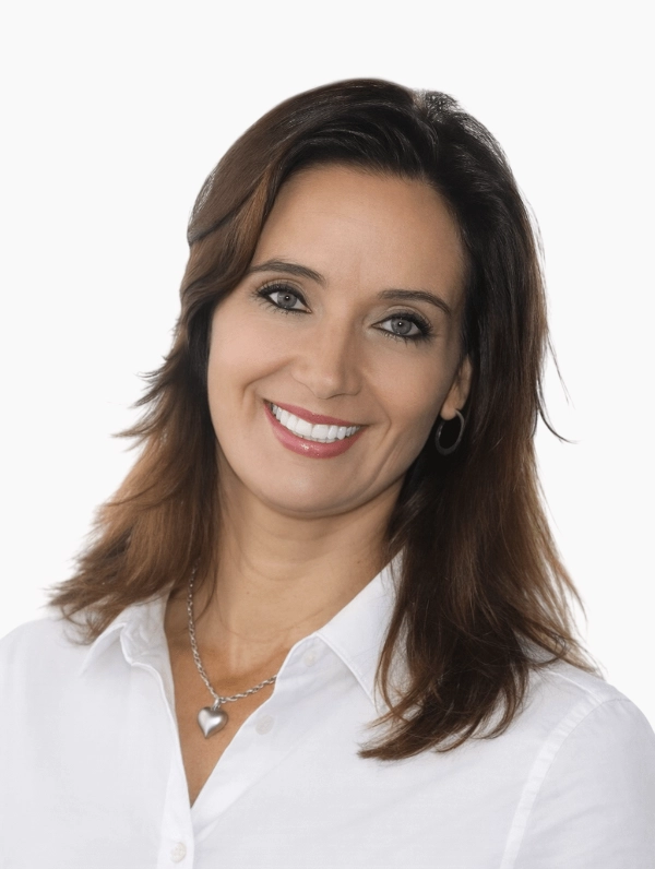 luelsa rowles customer relationship manager hutz medical